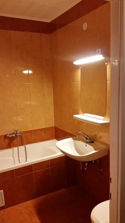 Otis Vendeghaz Apartment Siofok Exterior photo